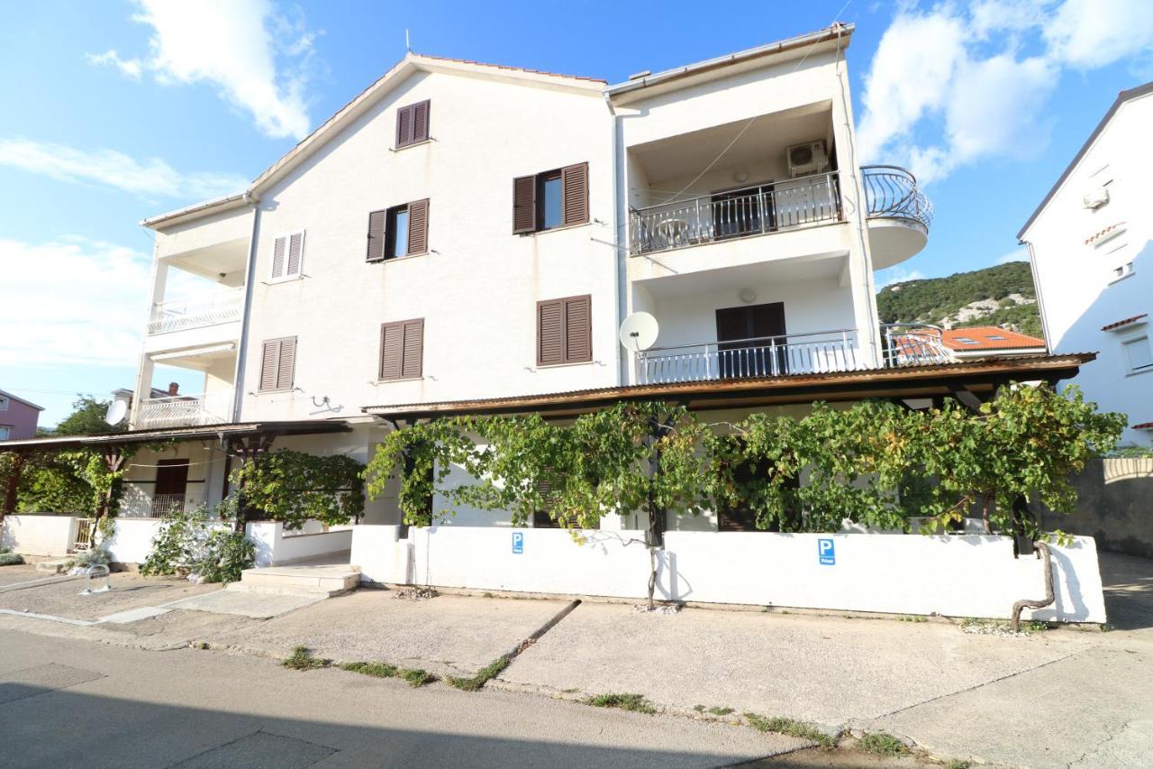 Apartments Vladan With Terrace Башка Экстерьер фото